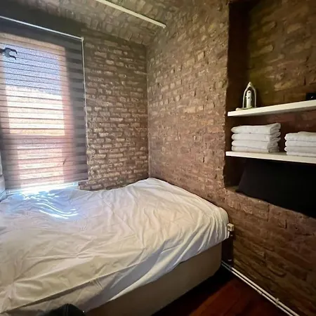 Cozzy House * Istanbul